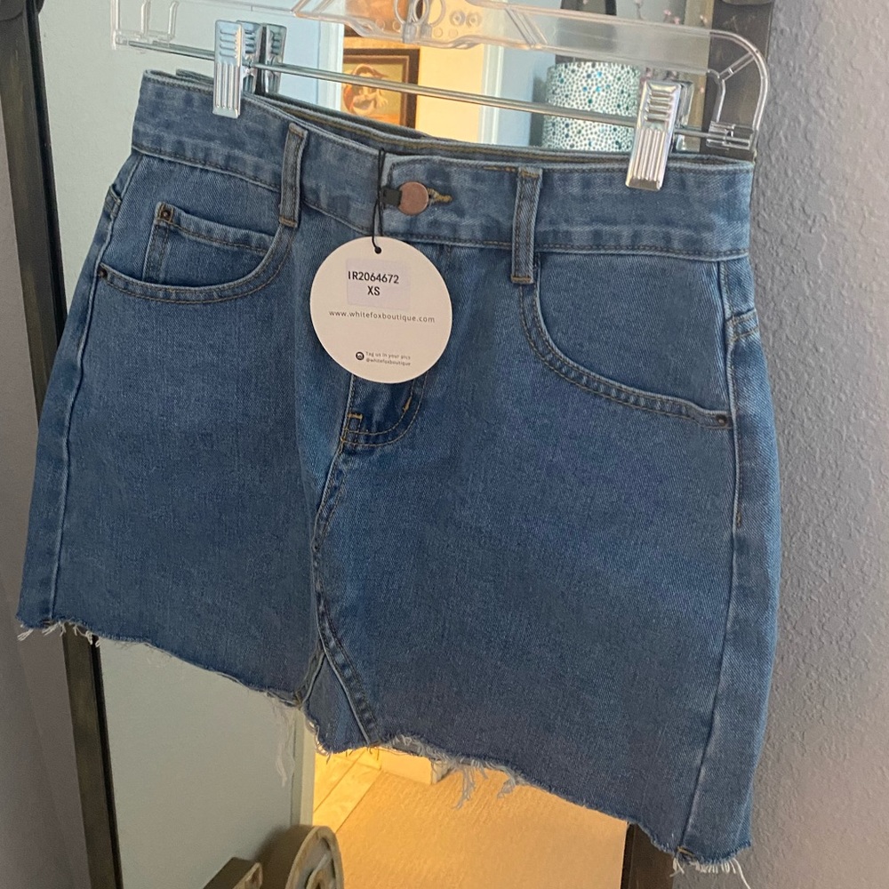 White fox xs denim mini skirt